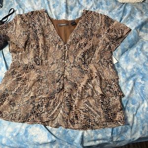 Liz Claiborne snake skin top